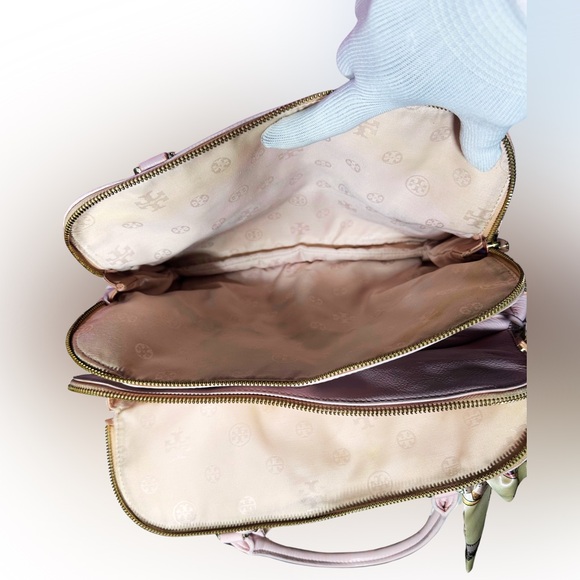 Tory Burch pebbled leather 3 compartment Shoulder bag - Picture 7 of 15